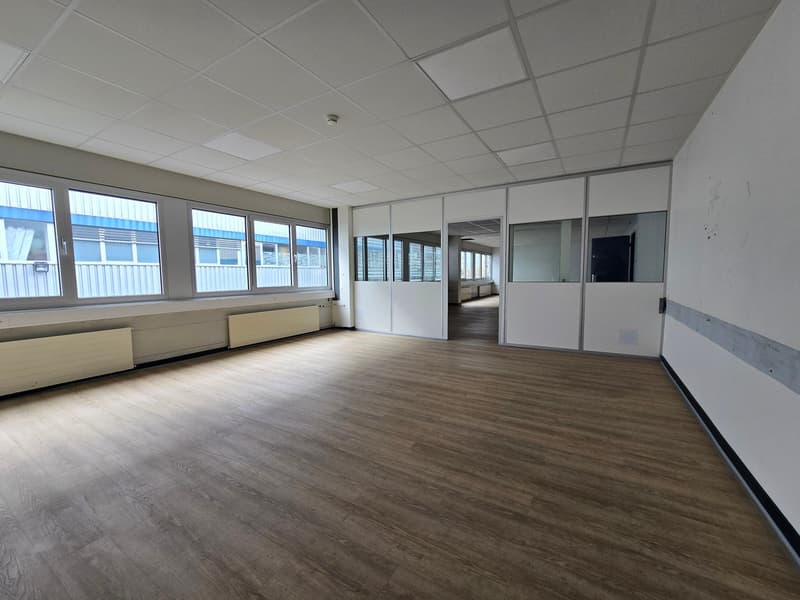 Ufficio di 218m2 - Prossimità autostrada/stazione - Yverdon-les-Bains (5)
