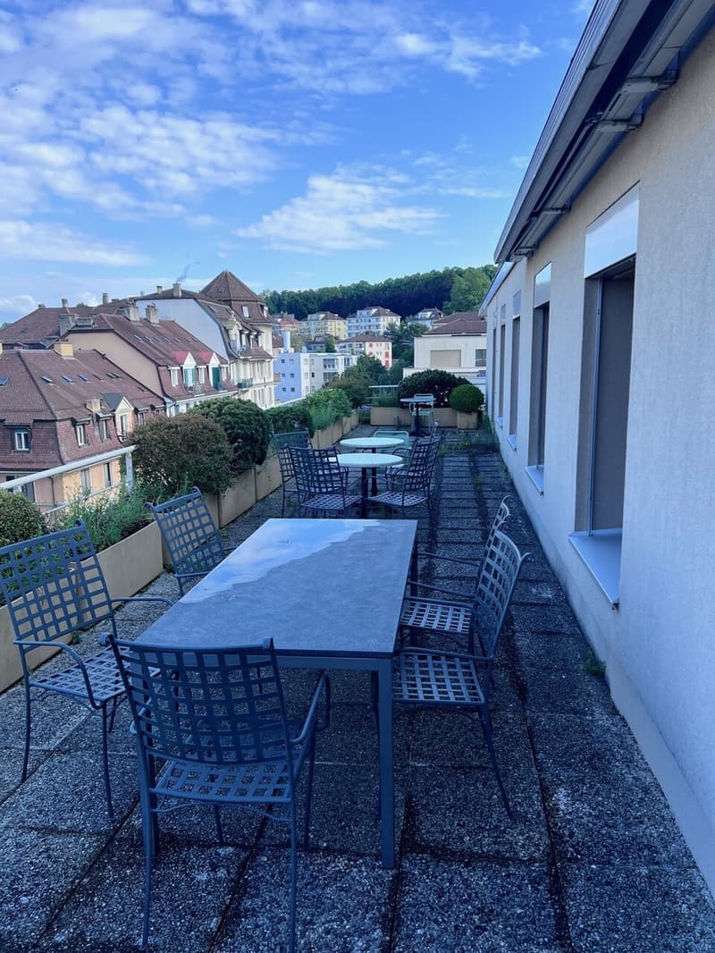 À louer - 1'410 m² de bureaux avec dépôt et parkings à Lausanne (5)