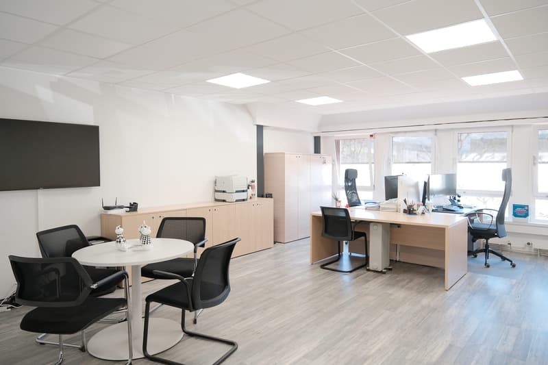 73m² office - Ideally located in Gland (10)
