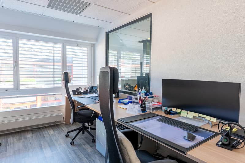 73m² office - Ideally located in Gland (7)