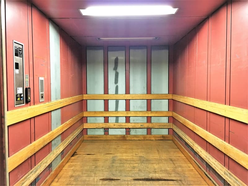 652m2 - Büro in der Nähe des Zentrums von Neuchâtel (5)