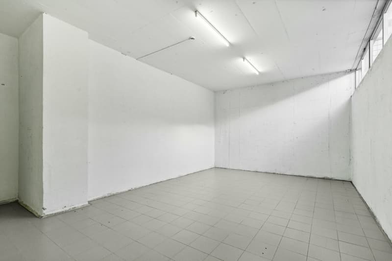 79m2 Warehouse Space at Ideal Location near A14 (5)