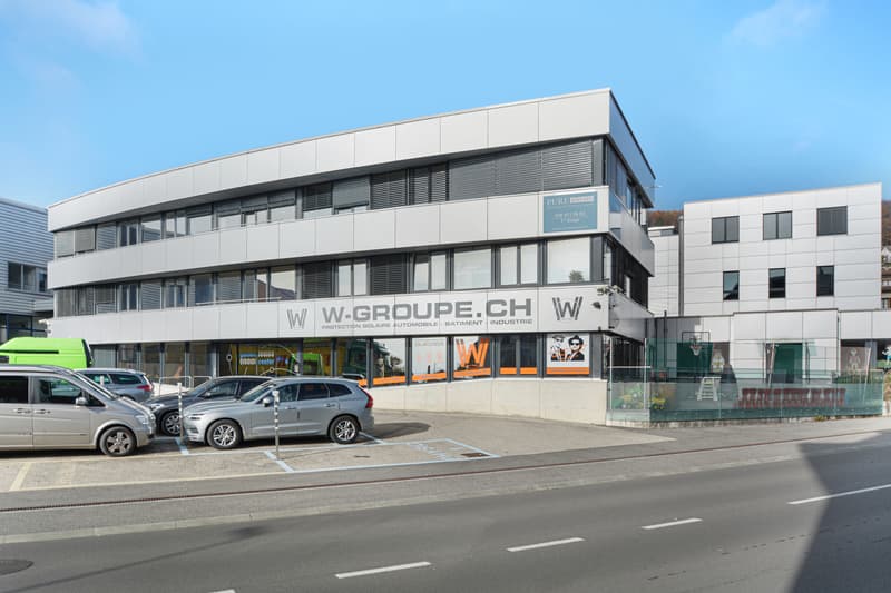 Office/Workshop 185 m2 - Close to Highway and Public Transport (8)