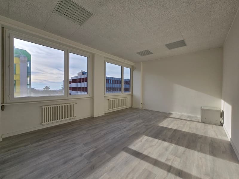 Superficie commerciale/ufficio di 52 m² in affitto - 2° piano (4)