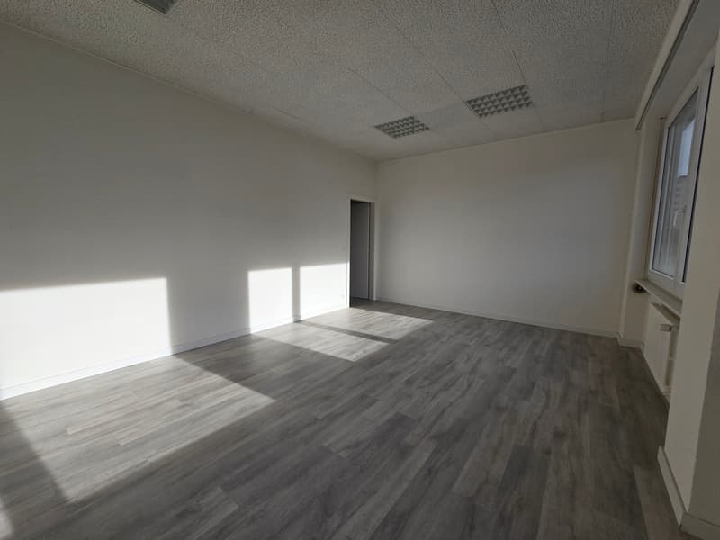 Superficie commerciale/ufficio di 52 m² in affitto - 2° piano (5)