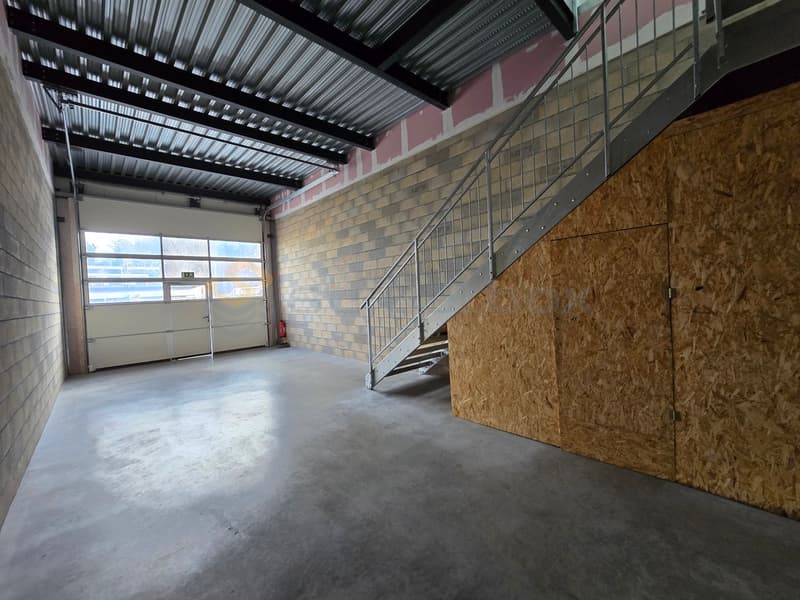 Streetbox doppio di 230 m2, molto ben situato! Box n52+53 (5)