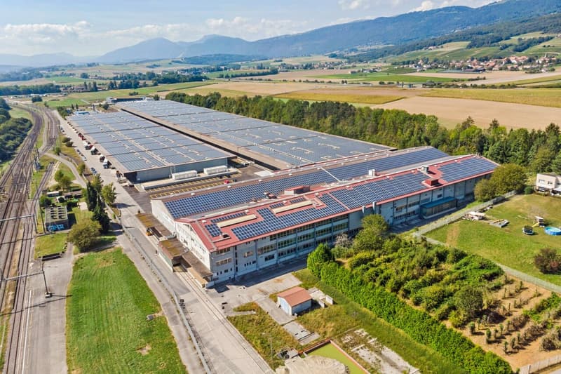 Lagerhallen von 880 m² zur Miete - Onnens (5)