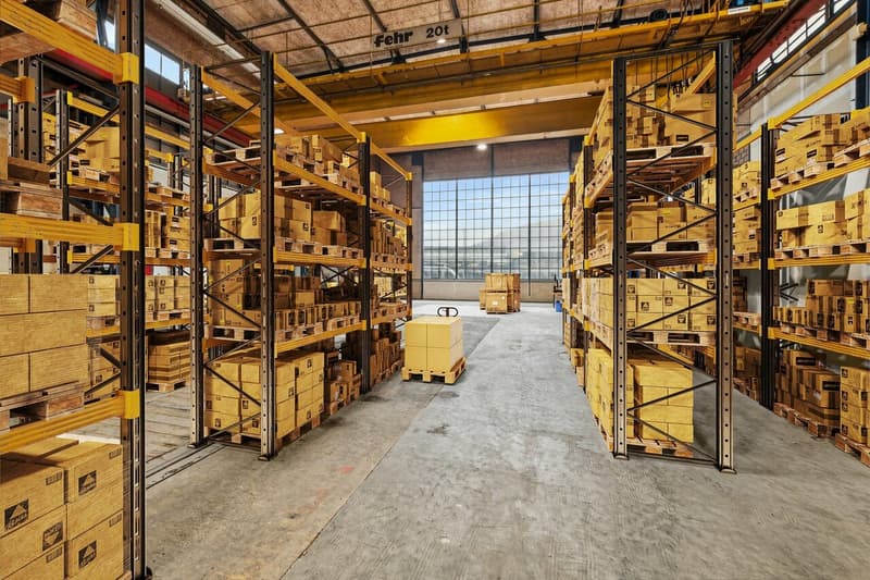 Grosszügige Industriehalle mit vielseitigen Nutzungsmöglichkeiten (7)