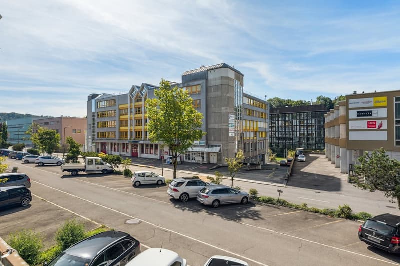 Spazio ufficio attraente 137m2 a Ittigen (BE) (6)