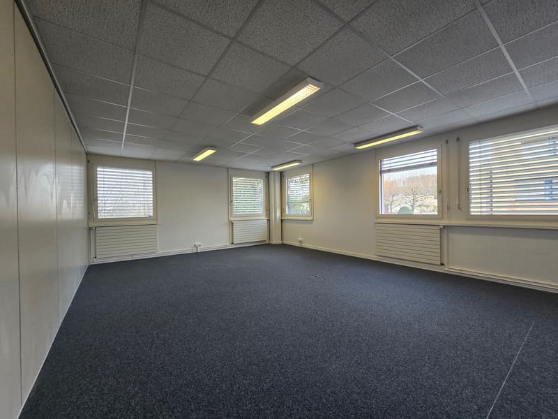 Bureau lumineux de 156m2 - offre spéciale ! 2 premiers loyers offerts (7)