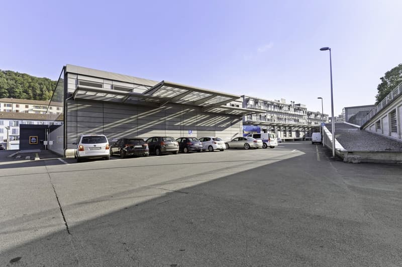 272m2 - Büro in der Nähe des Zentrums von Neuchâtel (4)