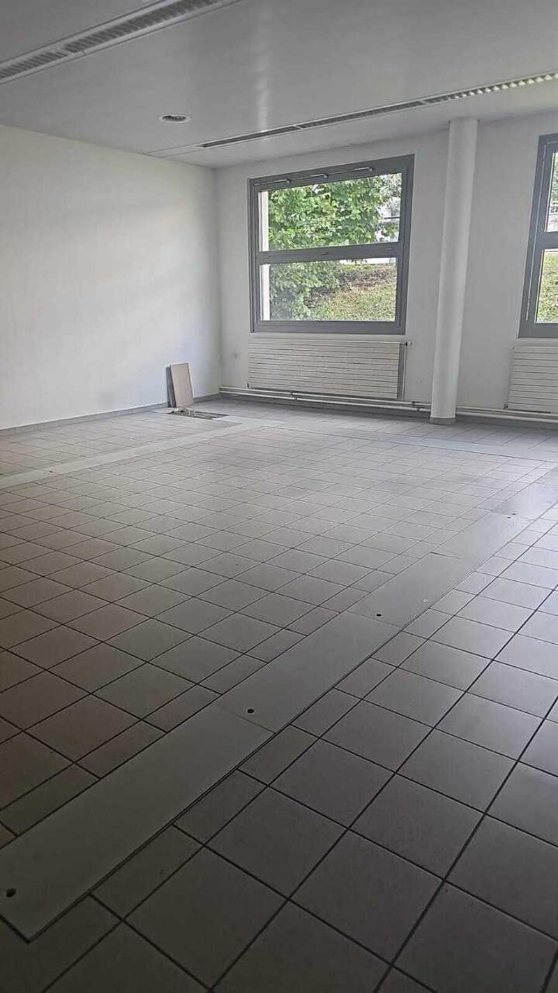 70m2 - Atelier/Local commercial à proximité du centre de Neuchâtel (3)