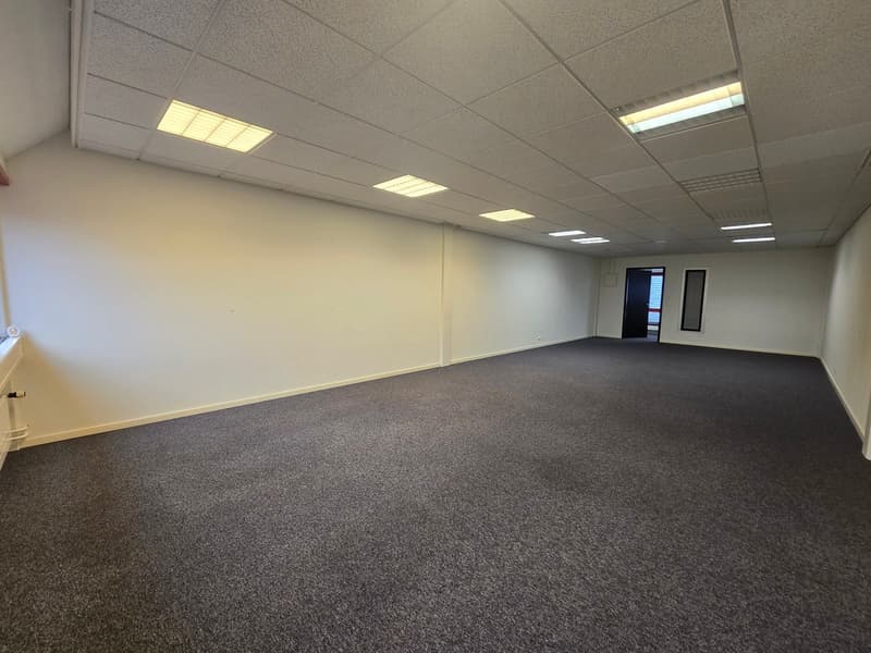 Ufficio di 57m² - Ideale posizione a Gland (4)