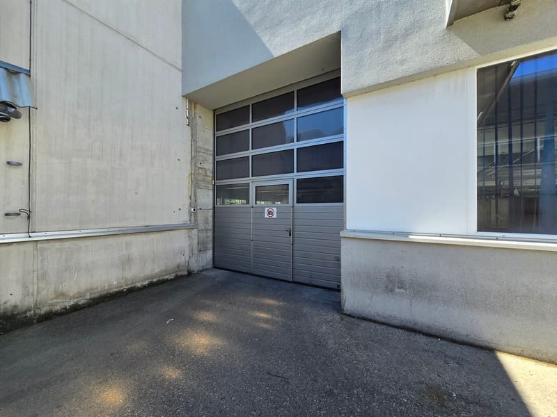 Capannone industriale/logistico di 1066m2² in affitto - Piano terra - accesso diretto - Boudry (5)
