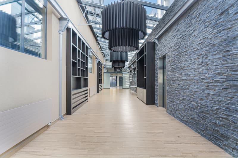 Ufficio/Laboratorio 173 m2 - Vicino autostrada e trasporti (3)