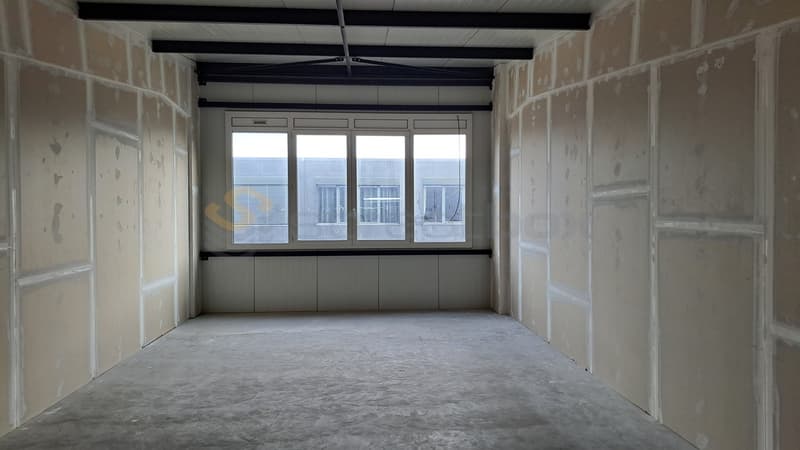 50 m2 studio on the first floor - Box number 146 (4)