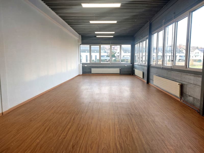 Büro von 61 m2 - Ladezone mit Plattform - Flexibler Mietvertrag (1)