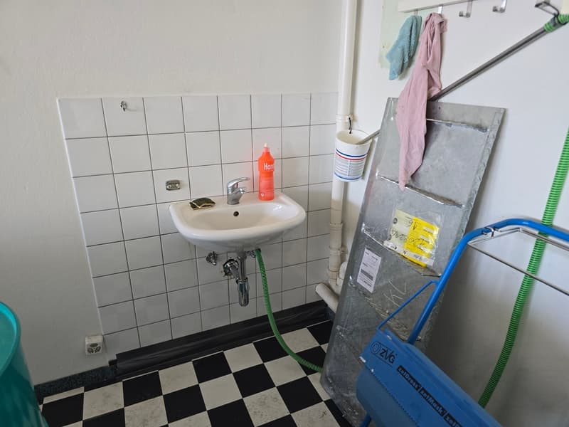 Atelier / locale commerciale di 148 m² in affitto - molto ben situato a Gland (6)