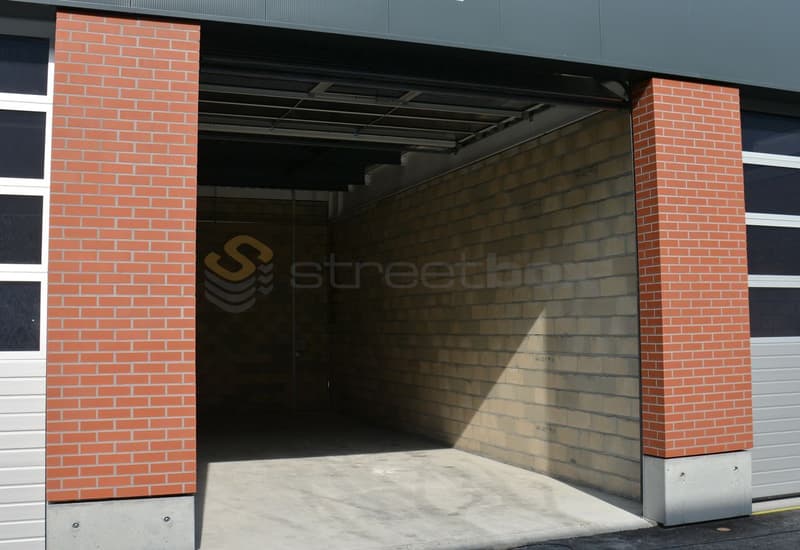 Streetbox di 60m2 al pianterreno, molto ben situata! Box n35 (2)