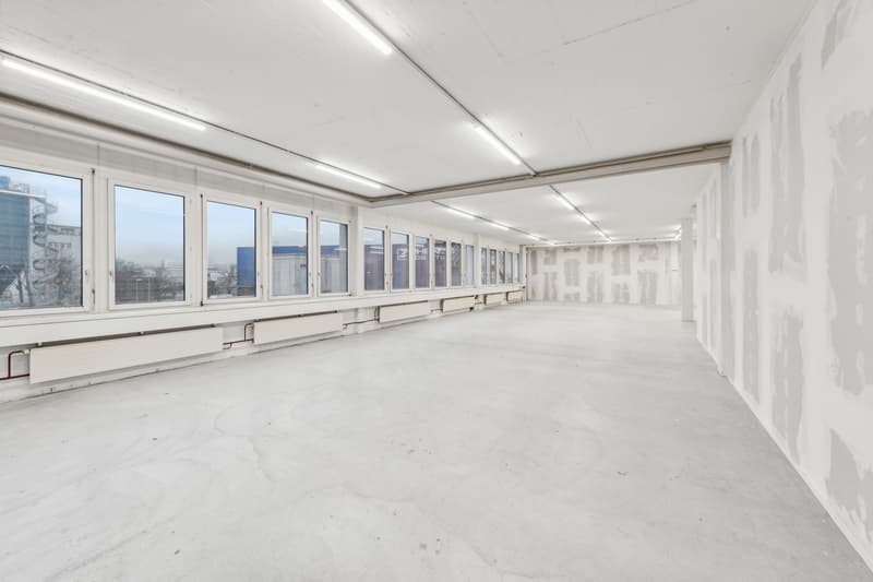 Flexible commercial space directly on the A1 - accessible, versatile (3)