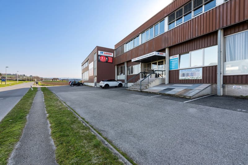 Bureau 92m2 - excellente situation (1)