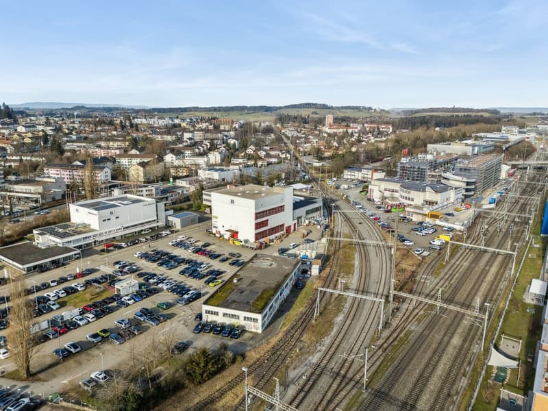 Gewerbehalle ideal für Produktion und Lagerung (10)