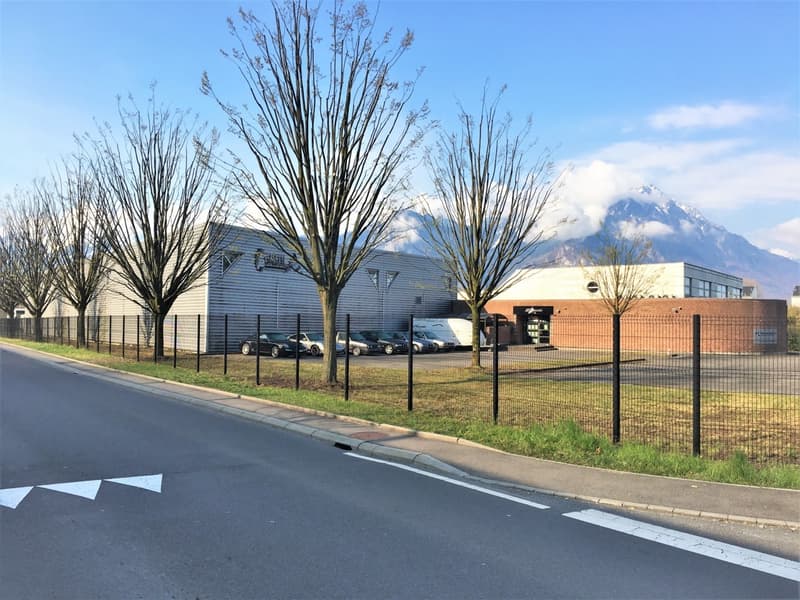 Atelier de 31m2 - Proche commodités, transports et autoroute (1)