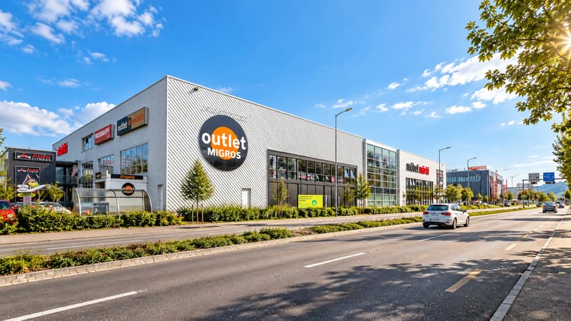 Kompakte Retailfläche an frequenzstarkem Standort in Dierikon (2)