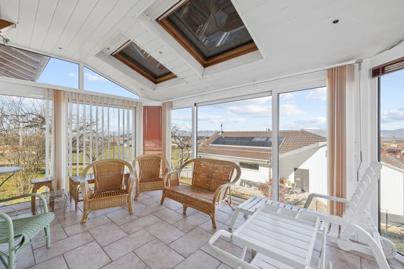 Beautiful individual property with 9.5 rooms! (12)