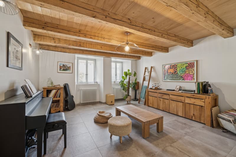 Very charming village house with potential! (6)