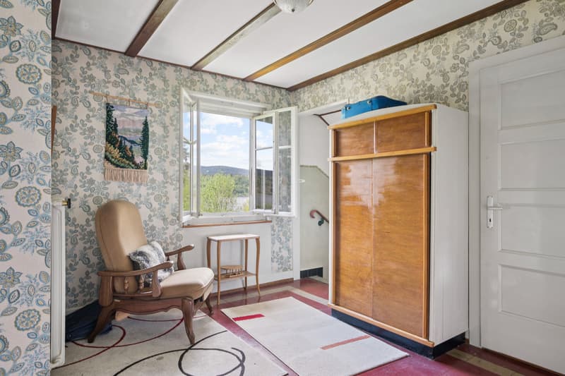 Character Villa with Lake View - In the Heart of the Joux Valley (12)