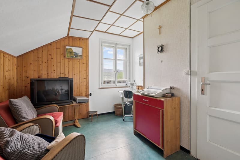 Character Villa with Lake View - In the Heart of the Joux Valley (10)