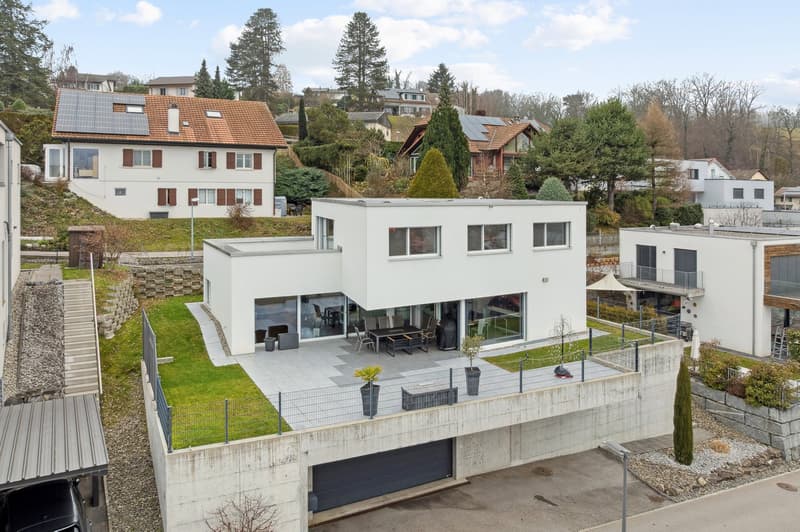 Villa di architetto con vista panoramica! (1)