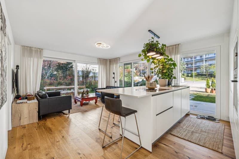 Magnifico 4.5 locali con ampia terrazza e giardino privato a Ecublen (3)