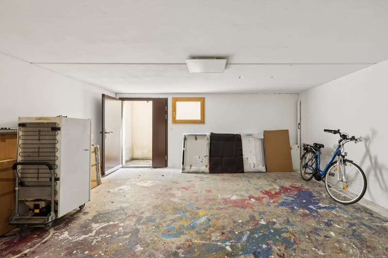 Maison individuelle de 5.5 pièces avec grand sous-sol et une parcelle (13)