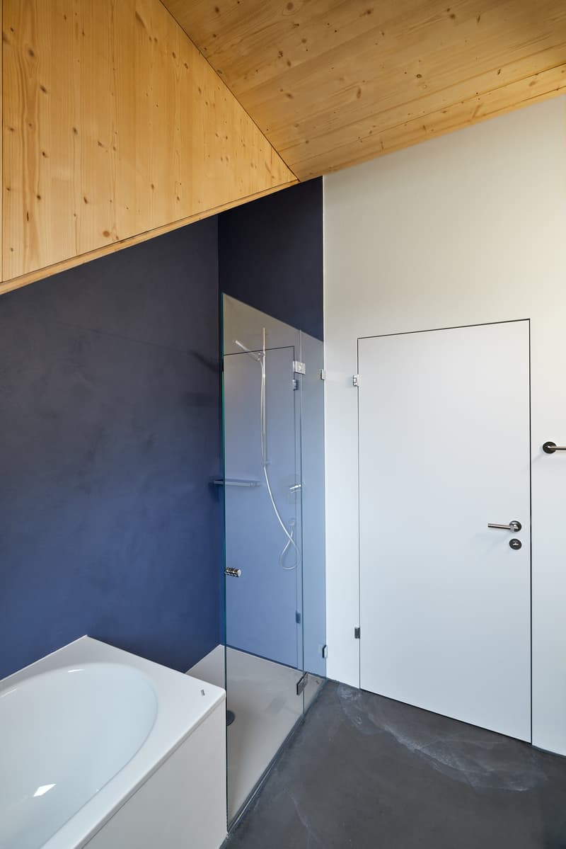 Badezimmer mit stimmigem Farbkonzept