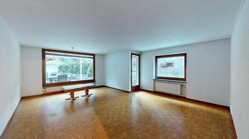 Einfamilienhaus mit Einliegerwohnung und grossem Garten (15)