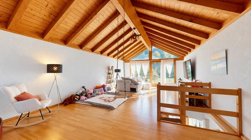 Einfamilienhaus mit Einliegerwohnung und grossem Garten (2)