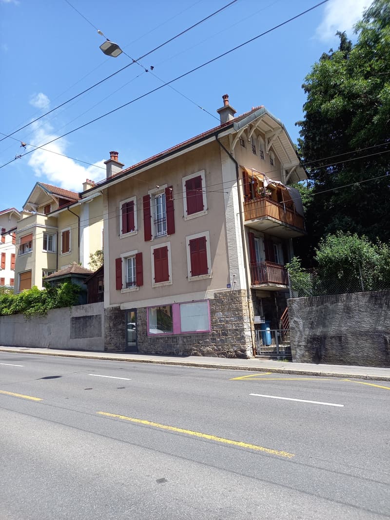 Local commercial de 35 m² à louer – Route Aloys-Fauquez 44, Lausanne (1)