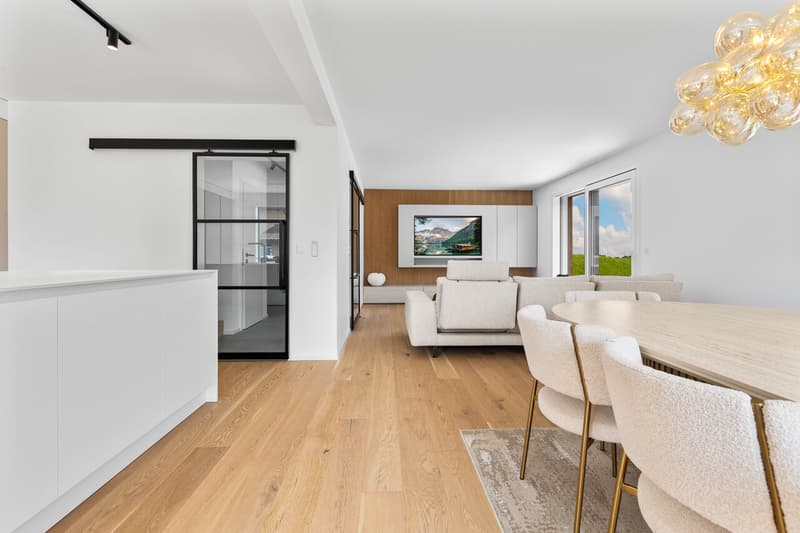 Your key-ready villa on the sunny hill of St-Séverin (4)
