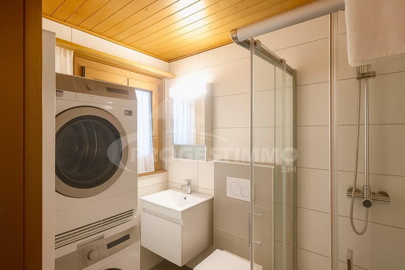 Charming Chalet in a Peaceful Mountain Haven (7)