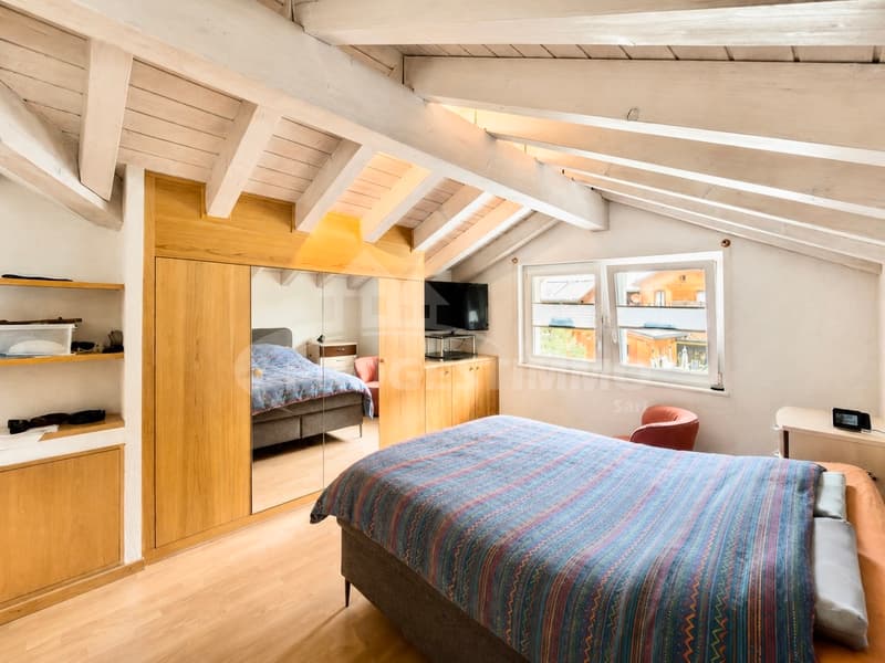 MAGNIFICENT HOUSE COMBINING CHARM, COMFORT AND PRIVILEGED ALPINE SETTING (5)