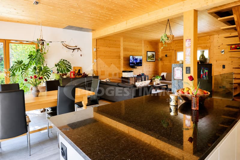 IDEALLY LOCATED IN VAL DE BAGNES (2)