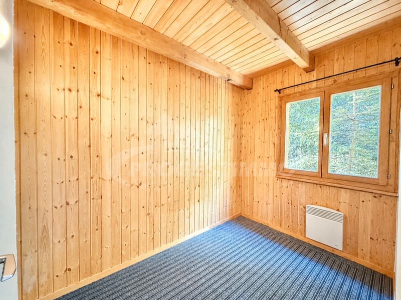 CHARMING CHALET WITH EXCEPTIONAL PANORAMIC VIEW (6)