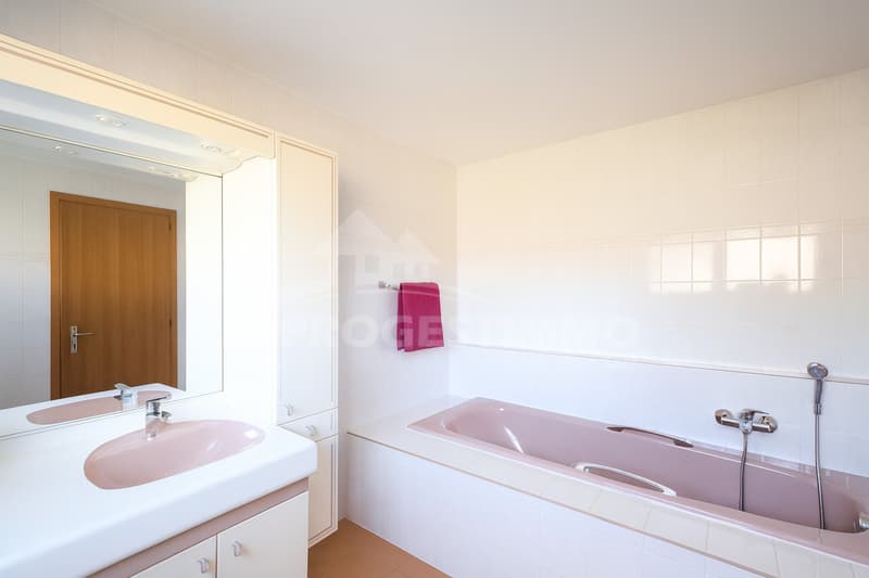 UN VÉRITABLE COUP DE COEUR, MAISON LUMINEUSE AVEC PANORAMA EXCEPTIONNEL (5)