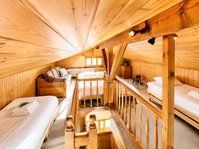 CHARMING CHALET IN THE HEART OF A PRIVILEGED ALPINE SETTING (7)