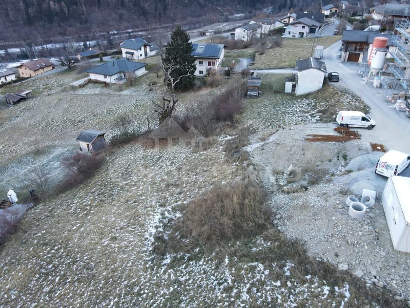 OPPORTUNITÉ RARE : TROIS TERRAINS CONSTRUCTIBLES À MARTIGNY-CROIX (4)