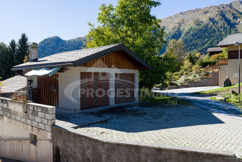 ENSEMBLE IMMOBILIER AVEC TERRAIN CONSTRUCTIBLE EN STATION (7)