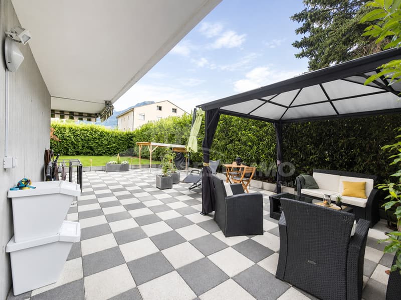 MAGNIFICENT 5.5-ROOM APARTMENT WITH TERRACE AND PRIVATE GARDEN (5)