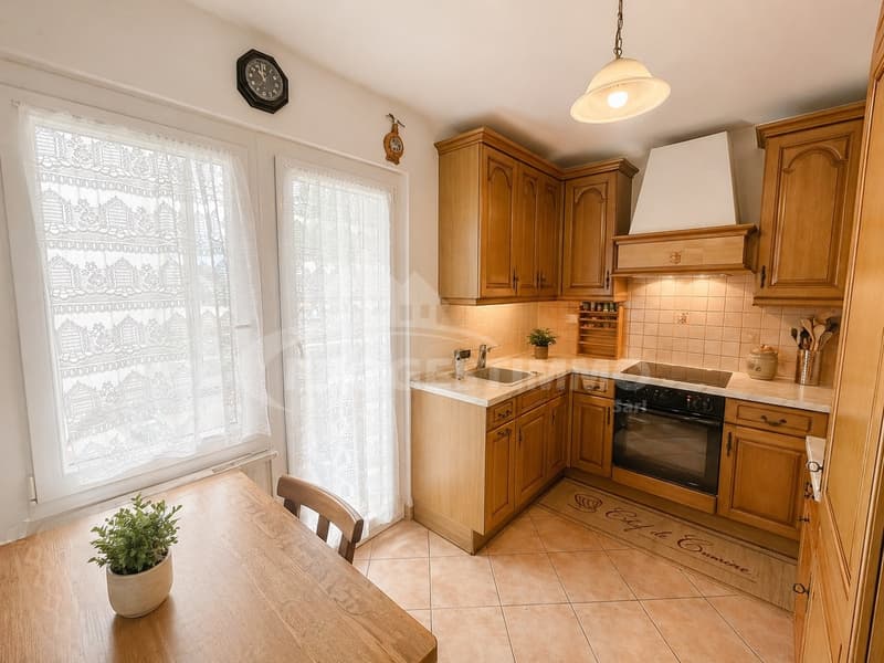 PROPRIETE DE RENDEMENT AVEC PARCELLE CONSTRUCTIBLE ET POTENTIEL DE VALORISATION (3)